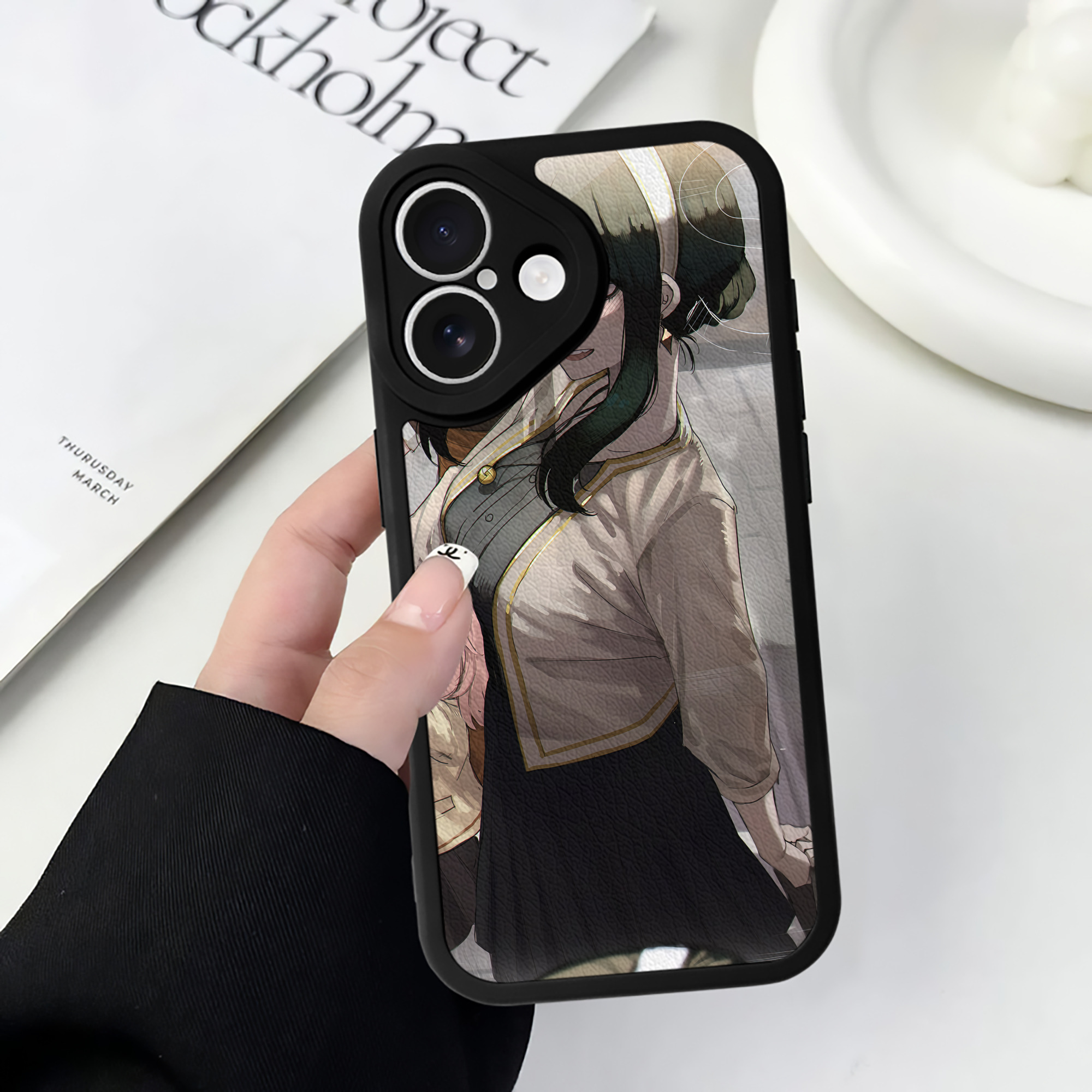 （画像用） SPY×FAMILY间谍家家酒 【iPhone 16シリーズ対応】シリコンスマホケース（レザー調） 材質：シリコン